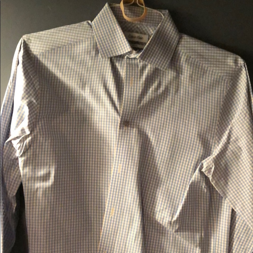 Men’s 15 32/33 Calvin Klein dress shirt